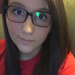 Meet your Posher, Renee