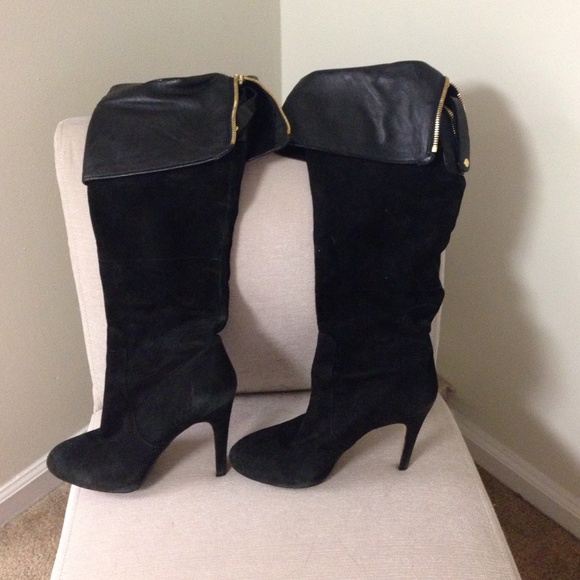 Lightly used Adrienne Vittadini suede boots