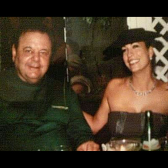 Meet the Recommended Posher! Cassandra - Picture 7 of 16