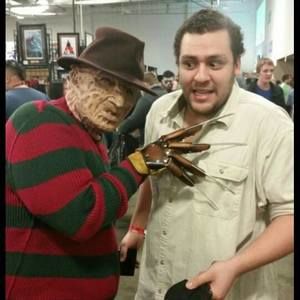 Meet your Posher, Eric