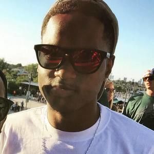 Meet your Posher, Steven