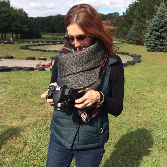 Meet your Posher, Jessica - Picture 1 of 1