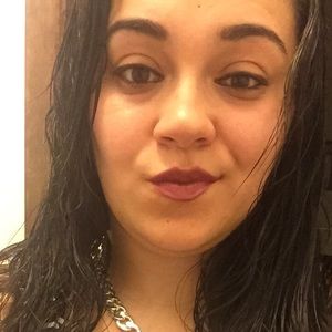 Meet your Posher, Gladys