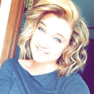 Meet your Posher, Savannah