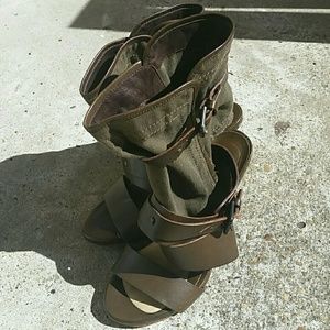 Edgy,strappy sandals