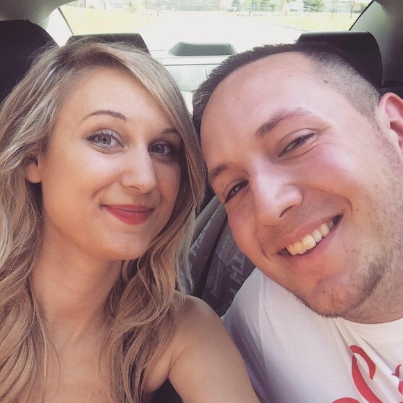 Meet your Posher, Heather - Picture 1 of 1