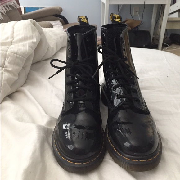 Dr. Martens Shoes - Dr martens