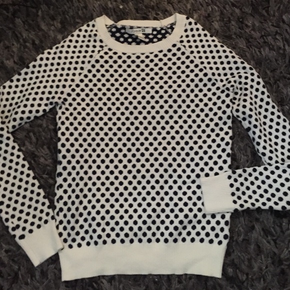 Sweater forever 21