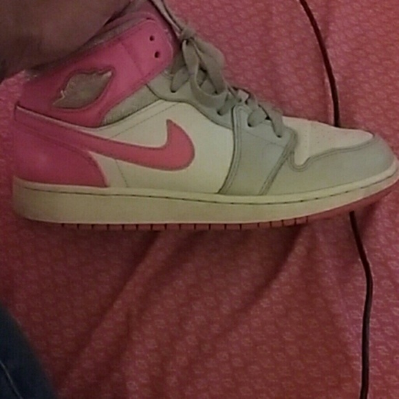 Sneaker