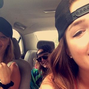 Meet your Posher, Abby