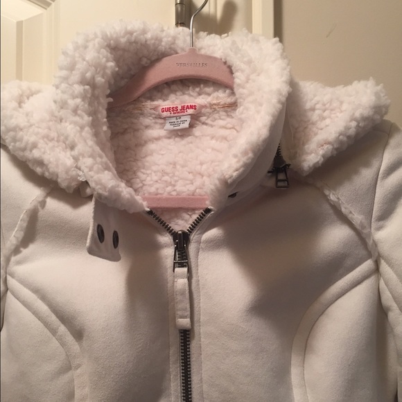 Guess coat - Picture 2 of 3