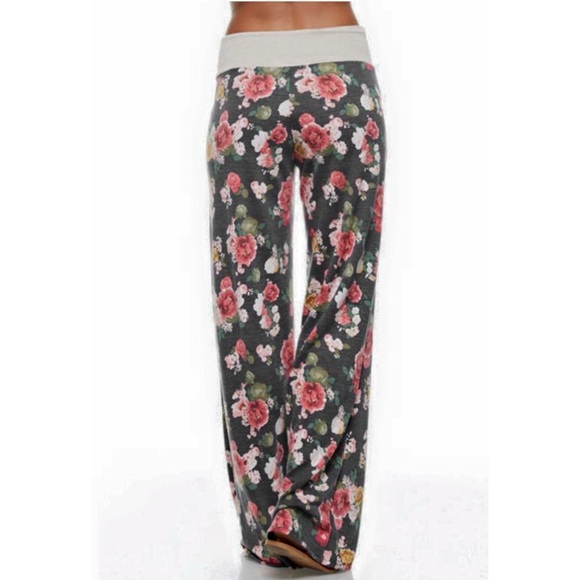 ❗️SOLD OUT❗️Just in✨💖 Floral Pants - Picture 2 of 2