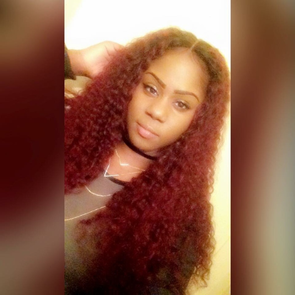 Meet your Posher, Latavia