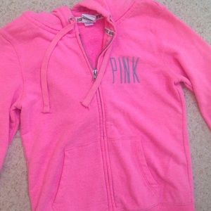 Pink sweatshirt. Used but in great condition 💕