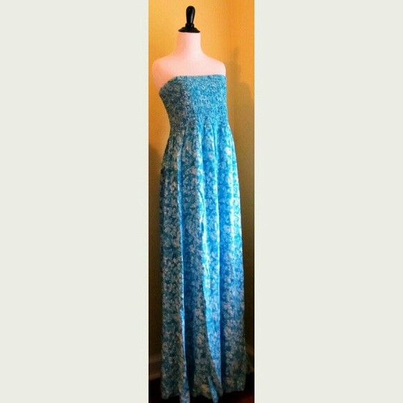 Cato Dresses & Skirts - Cato Maxi Dress