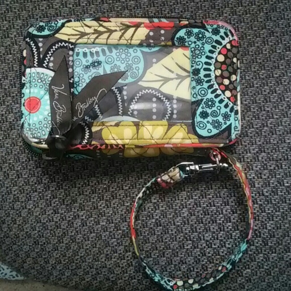 Vera Bradley wristlet/ phone case