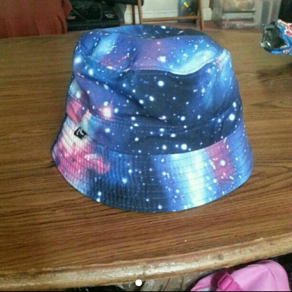 Galaxy bucket hat - Picture 1 of 2