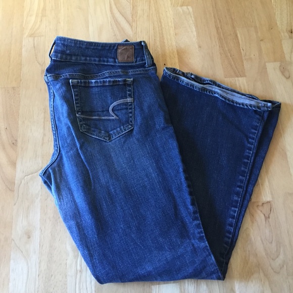 American Eagle "the Artist" jeans