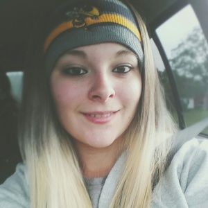 Meet your Posher, Brittany