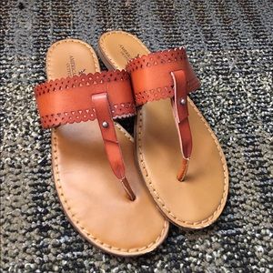American Eagle Sandals