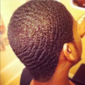 Meet your Posher, Derrick