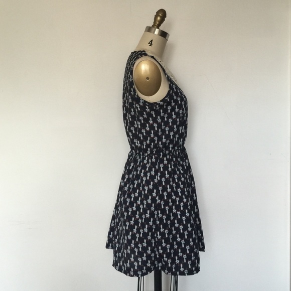 IN BUNDLE Cat Dress w/ Lace Collar - Picture 3 of 4