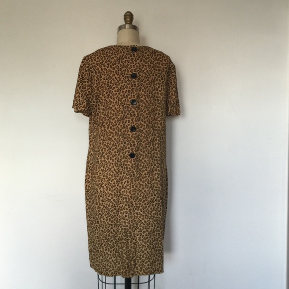 Boxy Leopard Print Dress w/ Buttons on back - Picture 3 of 3