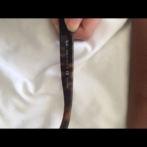 Ray ban polarized wayfarer tortoise sunglasses - Picture 2 of 3