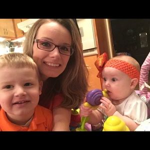 Meet your Posher, Ashley