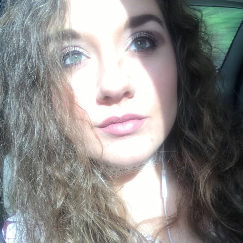 Meet your Posher, Samantha