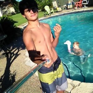 Meet your Posher, Seth