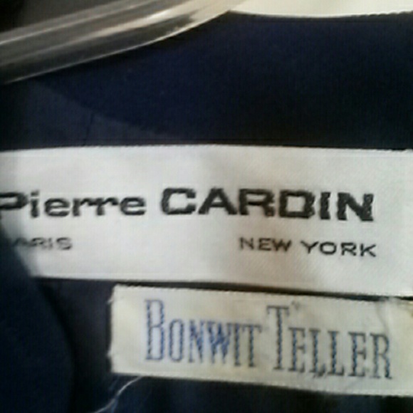 Dress - Picture 3 of 3