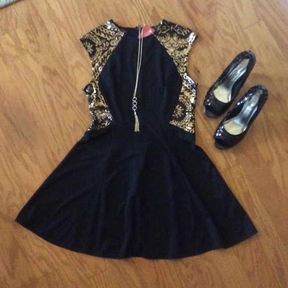 Cals Dresses & Skirts - Cocktail dress