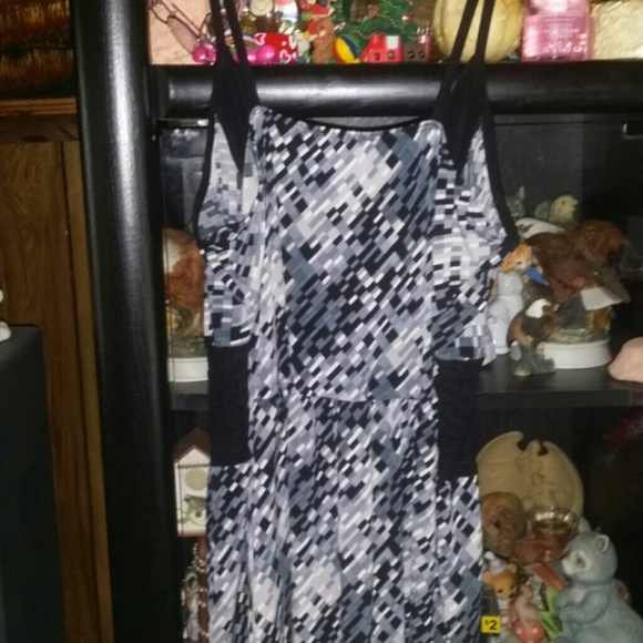 Women's black and gray dress shirt spaghetti strap - Picture 4 of 4