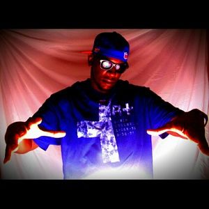 Meet your Posher, Avery