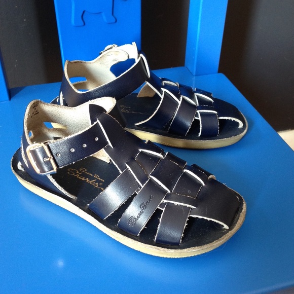 Salt Water Sandal - Sharks (Toddler 9) - Leather