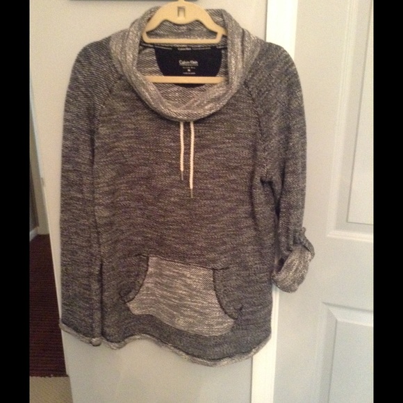 Calvin Klein sweatshirt
