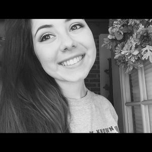 Meet your Posher, Savannah