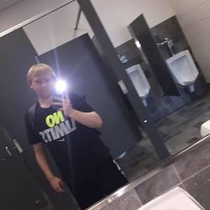 Meet your Posher, Brandon