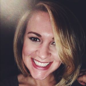 Meet your Posher, Kelsey