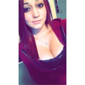 Meet your Posher, Haleigh