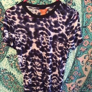 Patterned soft luxury tshirt