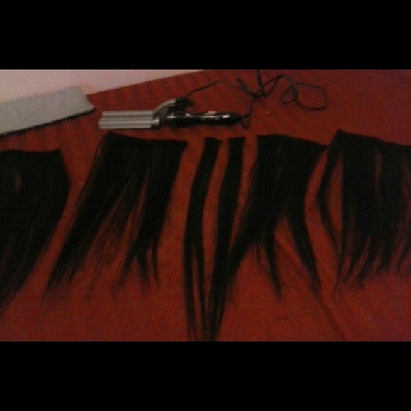 18in Black Hair Extensions/Crimper