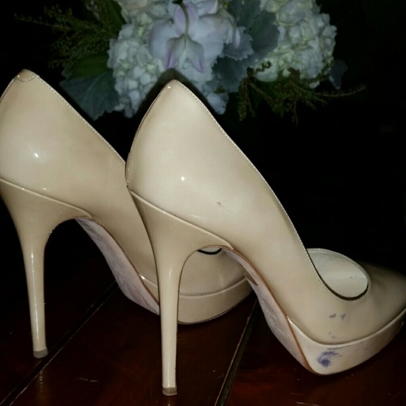 Brand Jimmy Shoo - Picture 3 of 4