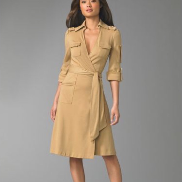 SOLD!!! DVF Black Utility Wrap Dress - Picture 3 of 4