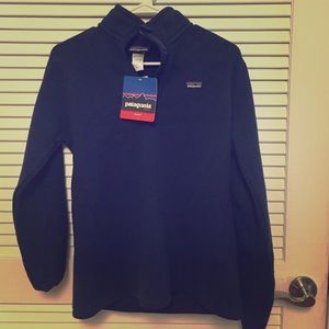 Navy Patagonia Jacket!