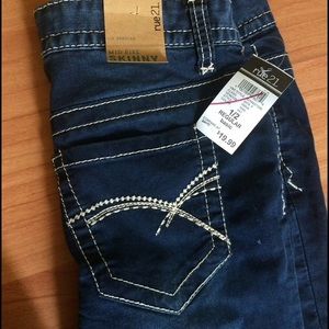 NWT Rue 21 skinny jeans size 1/2