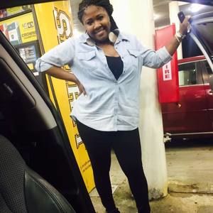 Meet your Posher, Courtney