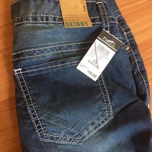 NWT Rue 21 skinny jeans size 1/2