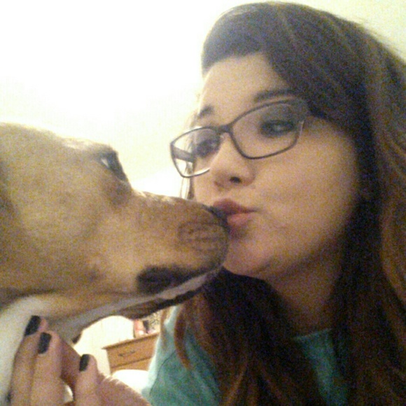 Meet your Posher, Lindsey - Picture 1 of 1